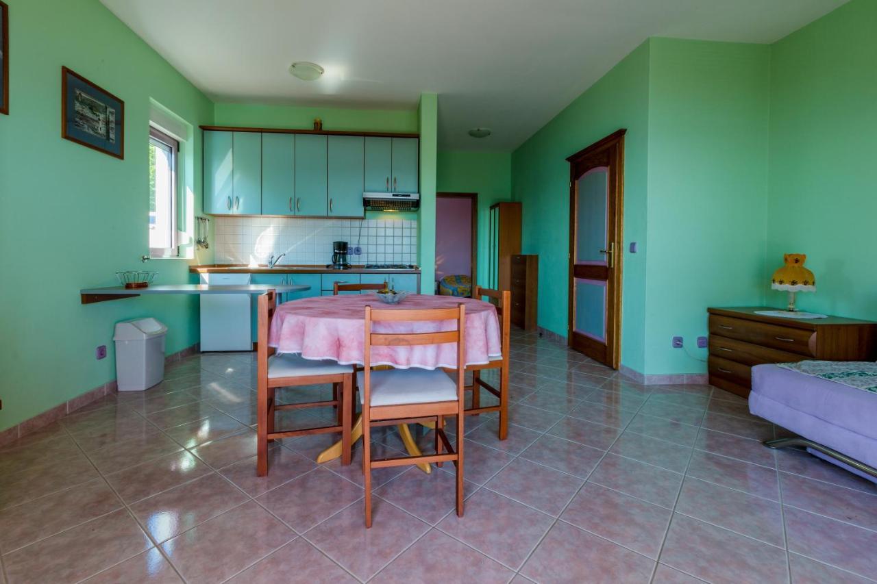 Apartmani Rino Dramalj Kültér fotó