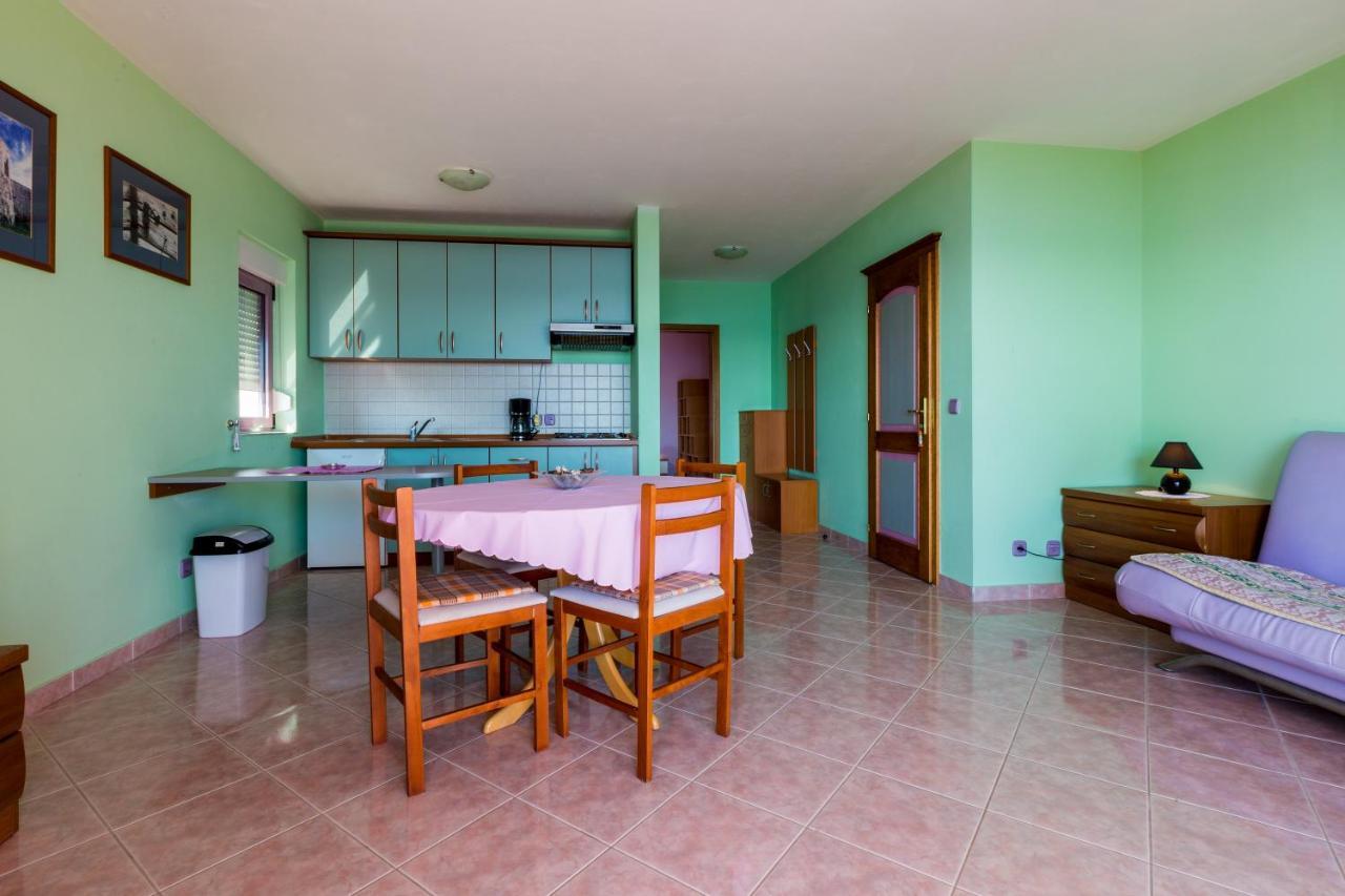 Apartmani Rino Dramalj Kültér fotó